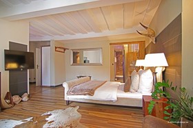 Hotel Elements