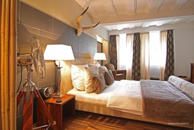 Hotel Elements