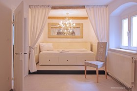 Hotel Elements