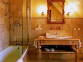 Schlosshotel Weyberhöfe