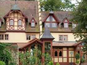Schlosshotel Weyberhöfe