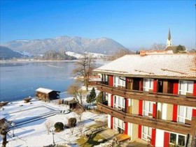 Schlierseer Hof am See