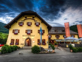Hotel & Restaurant Alpenglück