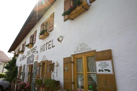 Landhotel & Gasthof Zur Post