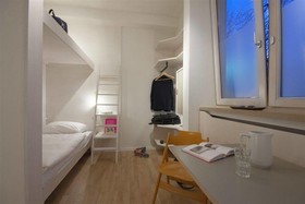 Room for Rent Aparthotel