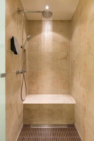 Infinity Hotel & Conference Resort Munich