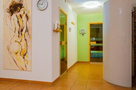 Acantus Hotel & Apartment