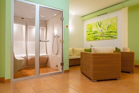 Acantus Hotel & Apartment