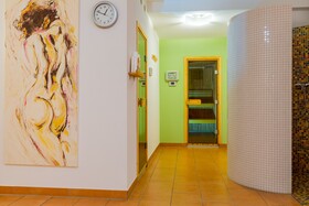 Acantus Hotel & Apartment