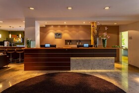 Acantus Hotel & Apartment