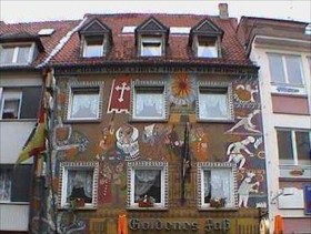 Goldenes Fass