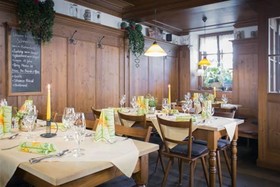 Hotel-Gasthof Höttl