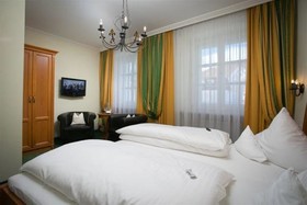 Hotel-Gasthof Höttl