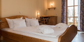 ULRICHSHOF Nature • Family • Design