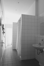 36 Rooms Hostel