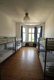 36 Rooms Hostel