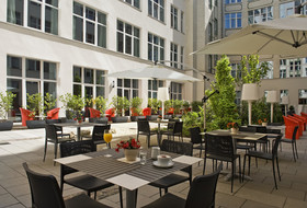 Adina Apartment Hotel Berlin Checkpoint Charlie