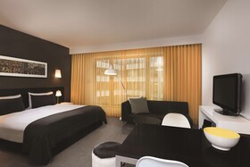 Adina Apartment Hotel Berlin Hackescher Markt