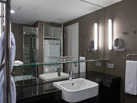 Adina Apartment Hotel Berlin Mitte