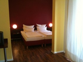 Alecsa Hotel