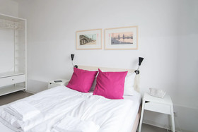 Apartments elPilar Wedding