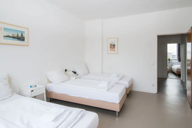 Apartments elPilar Wedding