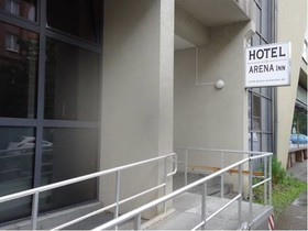 Arena Inn