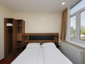 B&B HOTEL Berlin-Adlershof