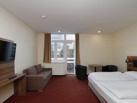 B&B HOTEL Berlin-Adlershof