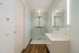 B Apartments