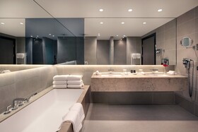 Hotel Berlin Potsdamer Platz by Leonardo Hotels