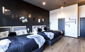 Design Hostel P182