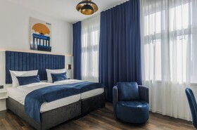 East-Side Hotel