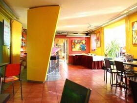 East-Side Hotel