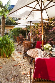 THE GATE Garden Hotel