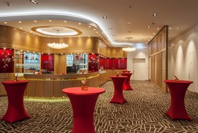 Golden Tulip Hamburg