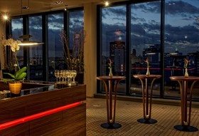 Golden Tulip Hamburg