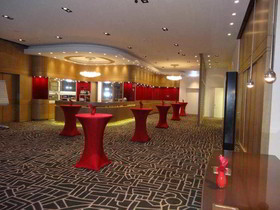 Golden Tulip Hamburg