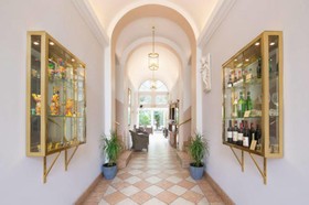 Gold Hotel am Wismarplatz
