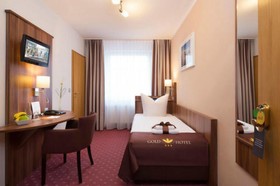 Gold Hotel am Wismarplatz