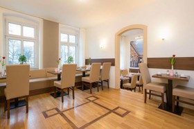 Gold Hotel am Wismarplatz