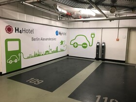 H4 Hotel Berlin Alexanderplatz