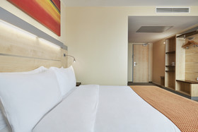Premier Inn Berlin City Centre Hotel