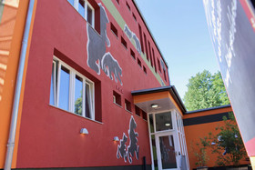 Holi Hostel Hotel