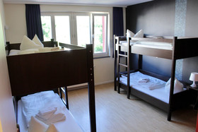 Holi Hostel Hotel