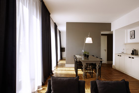 Hotel Amano