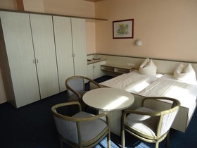Hotel Avus