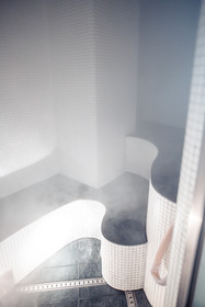 Hotel Bleibtreu Berlin By Golden Tulip