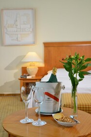 Hotel Domicil Berlin by Golden Tulip