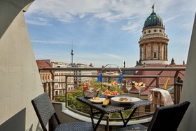 Hotel Luc - Autograph Collection
